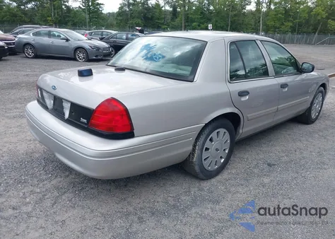 2011 Ford Crown Victoria Police Interceptor z USA, uszkodzony, nr VIN 2FABP7BV4BX160138